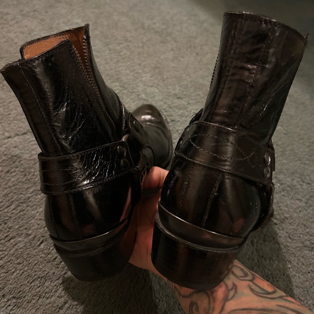 Frye Men's Black Leather Boots - Picture 4 of 7